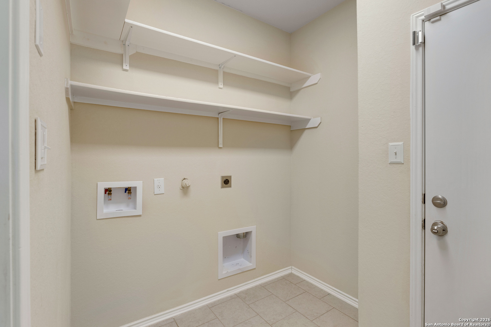 428 Kings Way Cibolo, TX 78108 - Photo 23 of 30 a view of an empty room