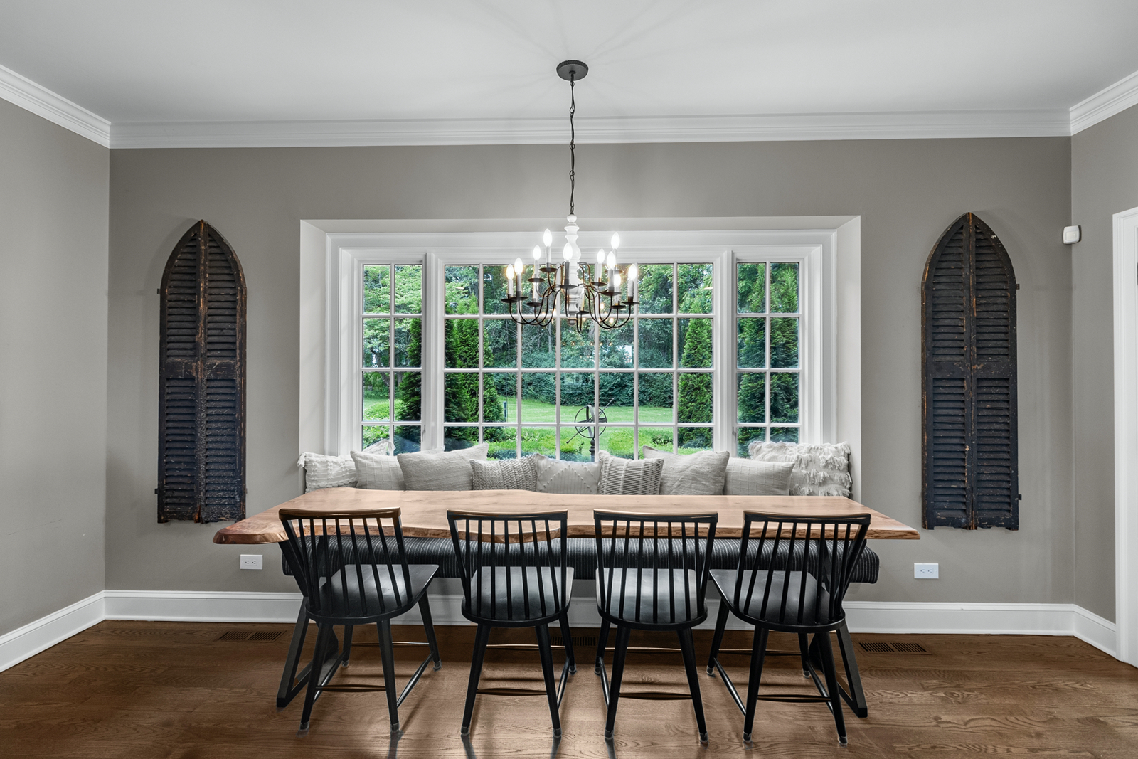 7208 White Oaks Road Harvard, IL 60033 - Photo 16 of 48 a dining room with furniture window and chandelier