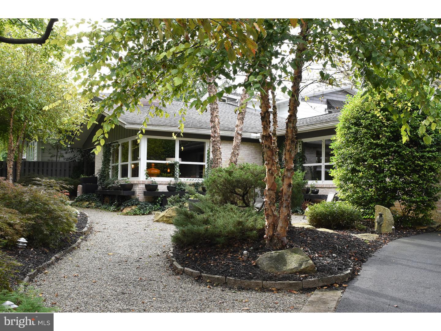 5 Hummingbird Road Wyomissing, PA 19610 - Photo 3 of 24 Gallery Image 3
