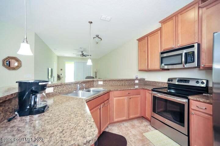 6436 Klein kitchen