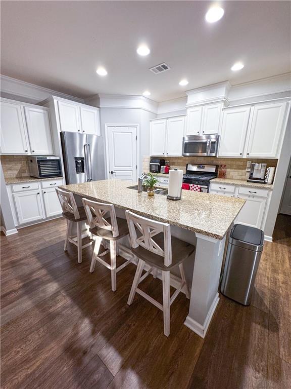 3560 Graham Way Southwest Lilburn, GA 30047 - Photo 7 of 34