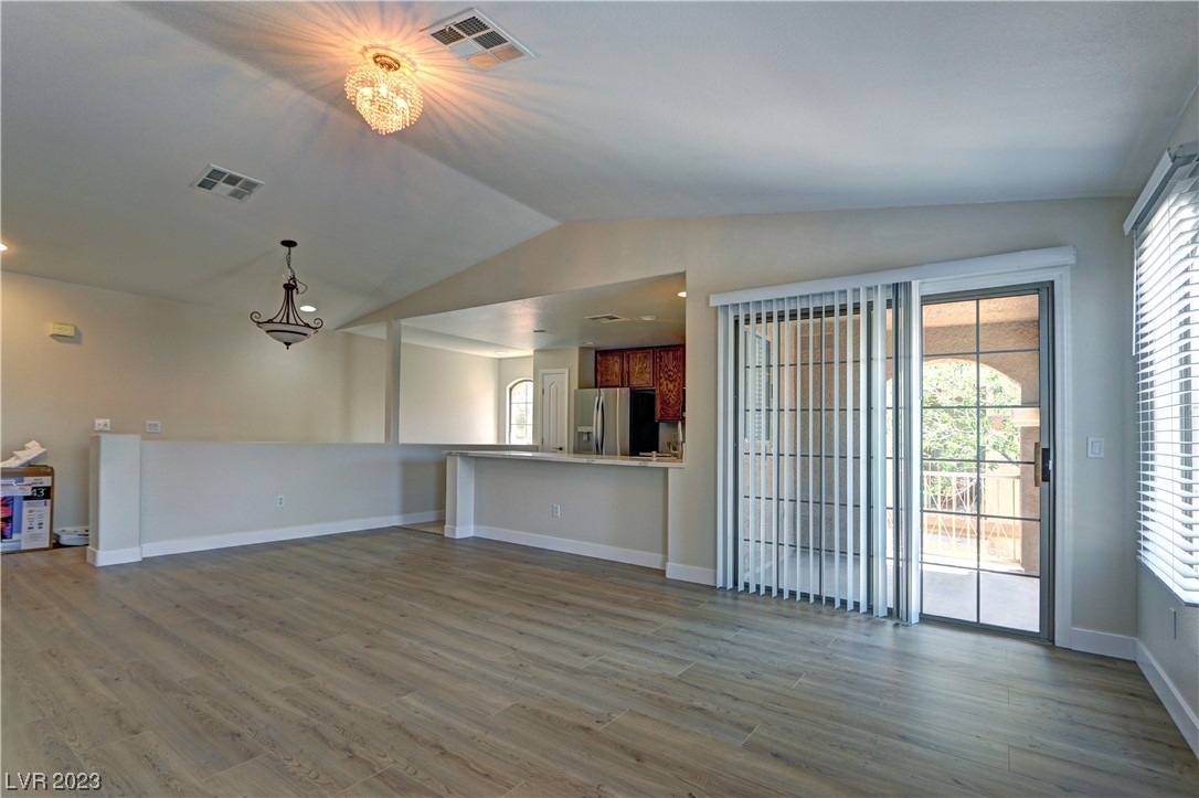 7320 Camrose Ridge Place, Unit 204 Las Vegas, NV 89149 - Photo 5 of 28
