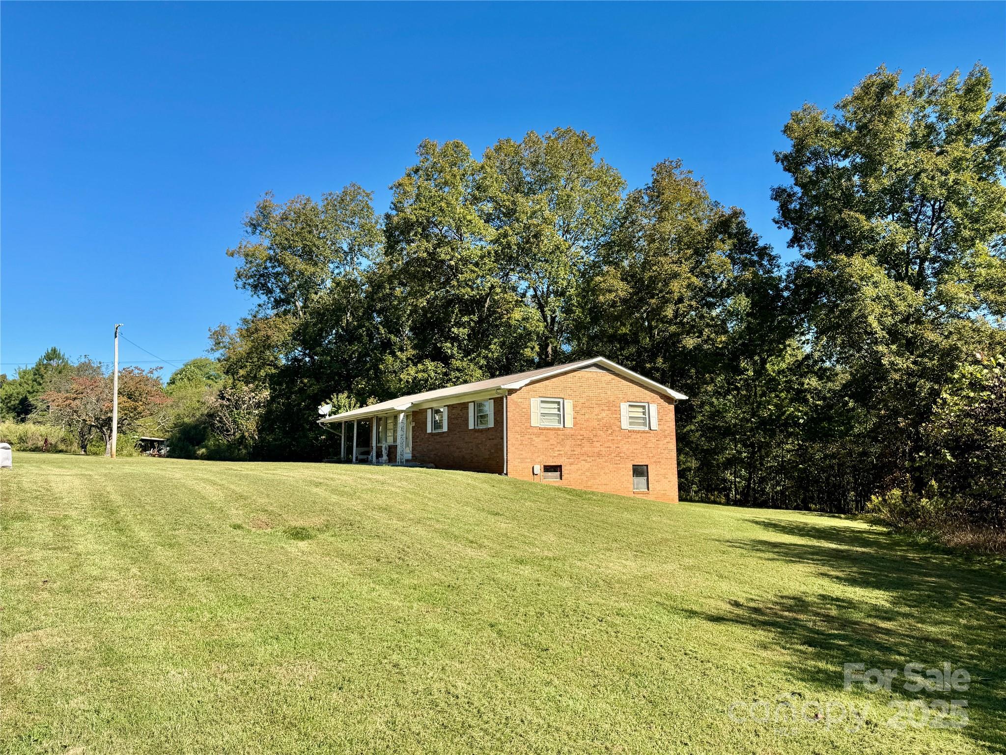 212 Hill Farm Road Hiddenite, NC 28636 - Photo 14 of 16 Gallery Image 14