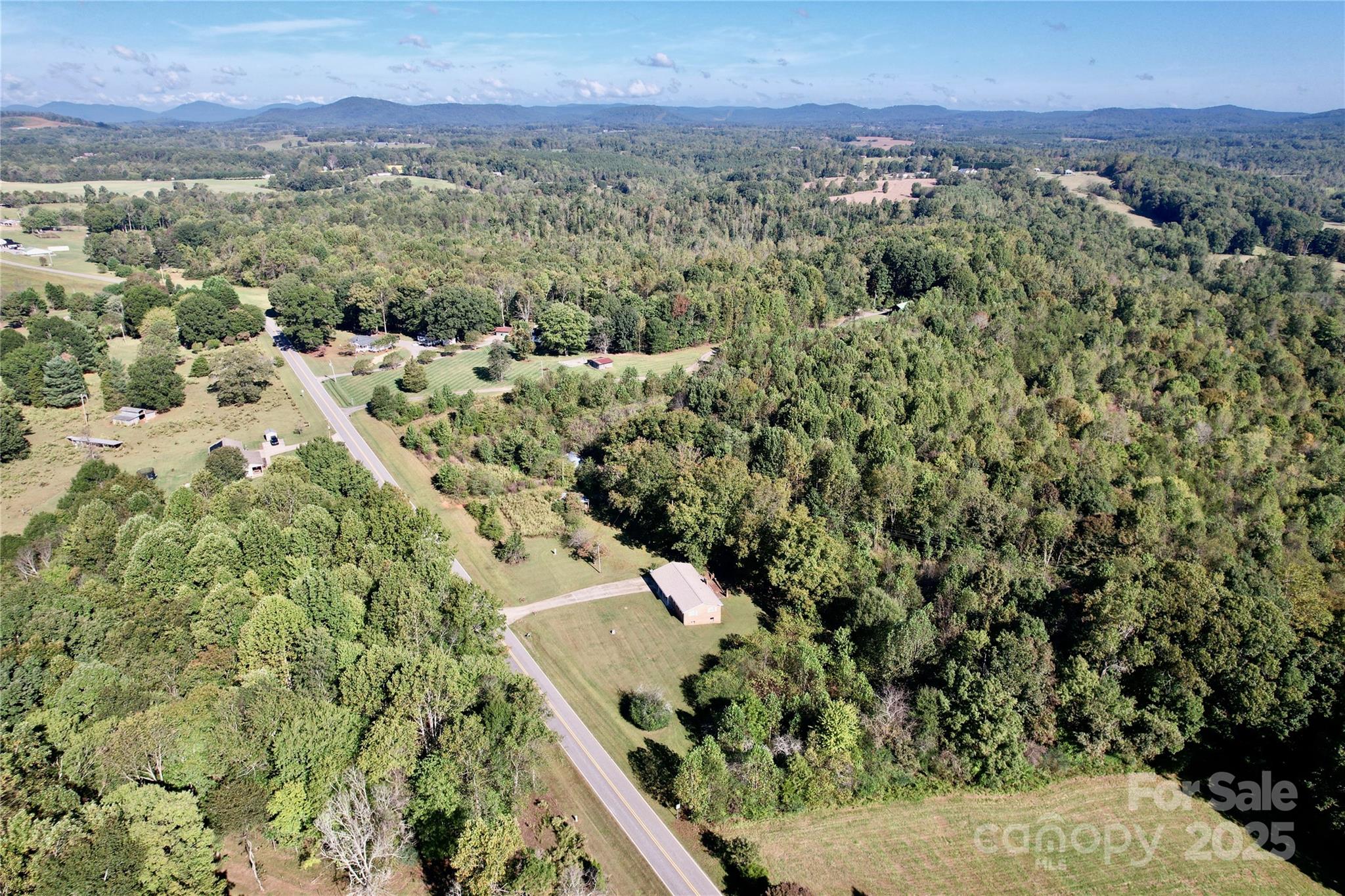 212 Hill Farm Road Hiddenite, NC 28636 - Photo 3 of 16 Gallery Image 3
