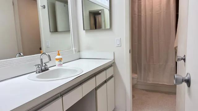 a bathroom with a bathtub
