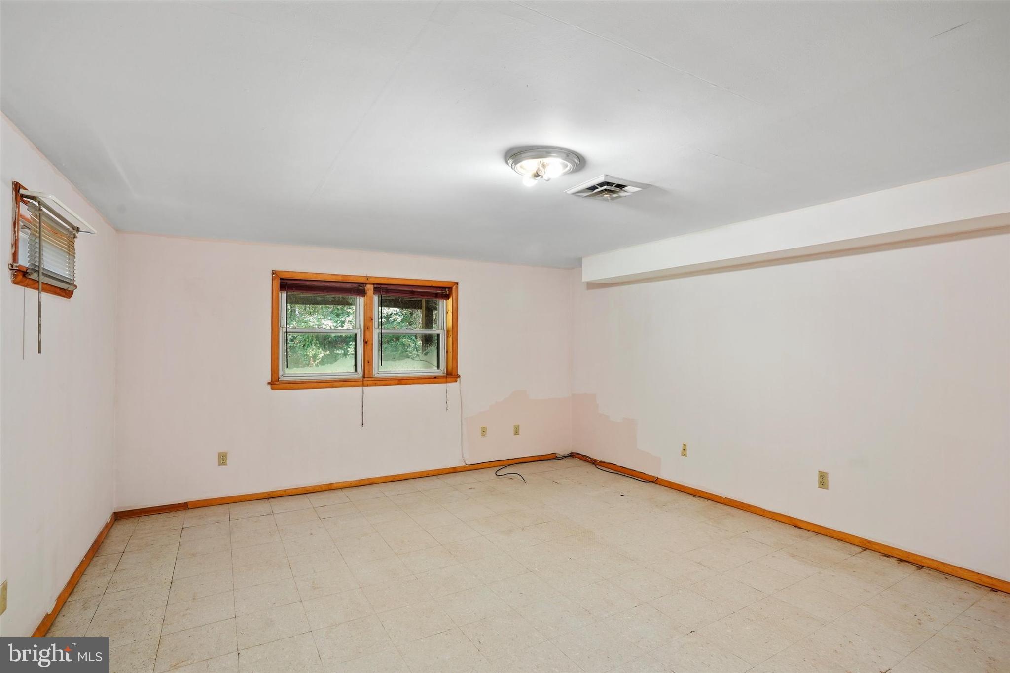 2401 Romney Road Joppa, MD 21085 - Photo 16 of 28 Gallery Image 16