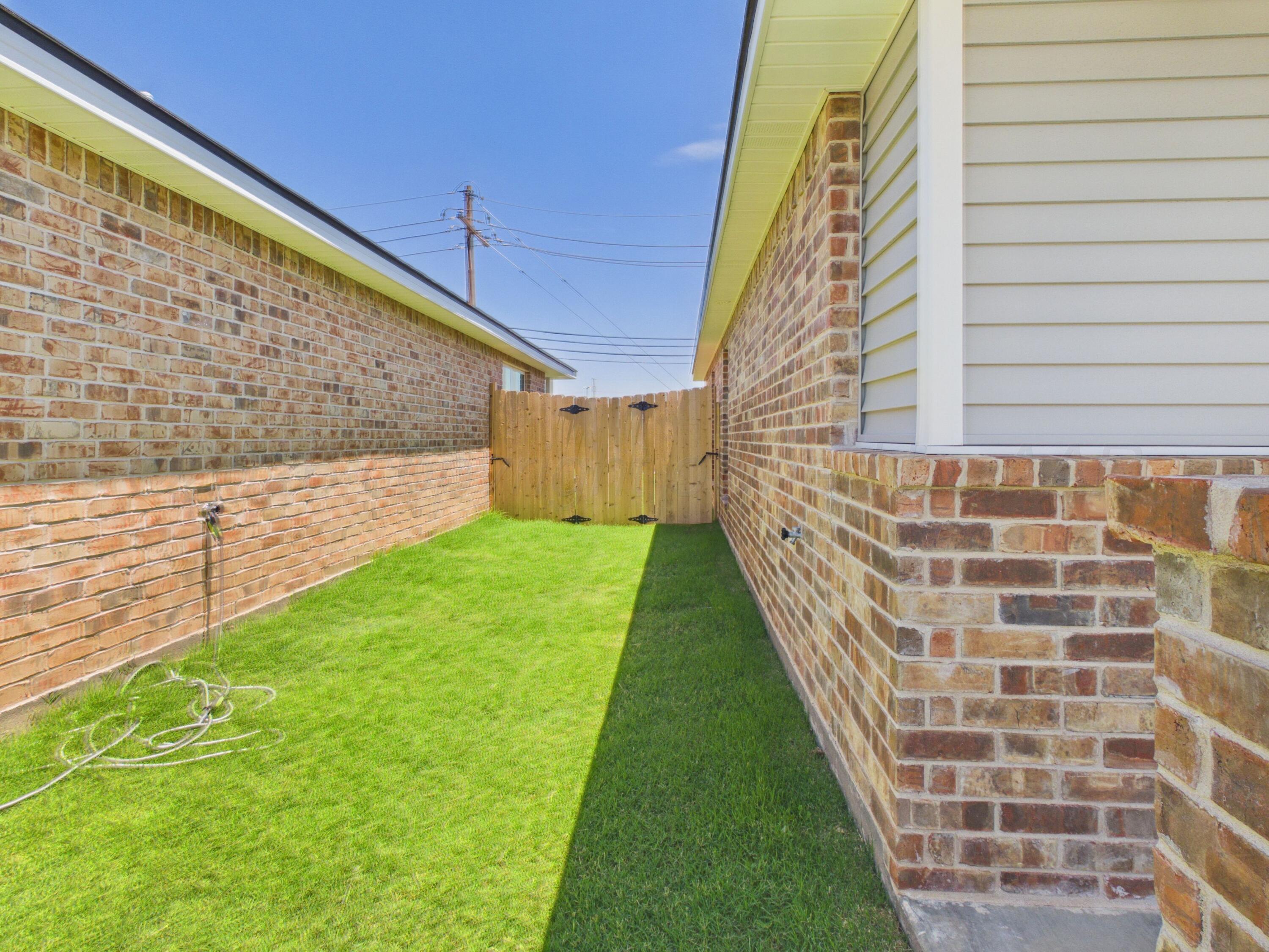 2757 Paisley Road Amarillo, TX 79124 - Photo 33 of 36 CAM06442G6-PR0076-STILL038
