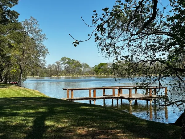 $1,300 | 1453 Chapparal Road, Montgomery, TX 77316