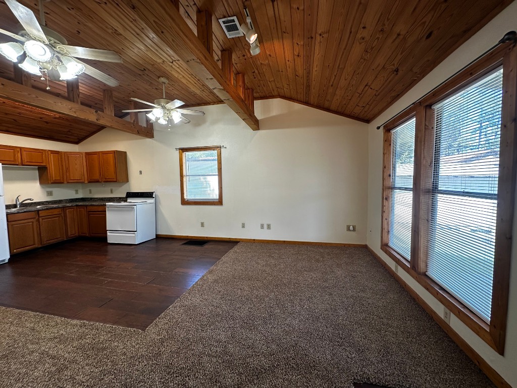 1453 Chapparal Road Montgomery, TX 77316 - Photo 8 of 15