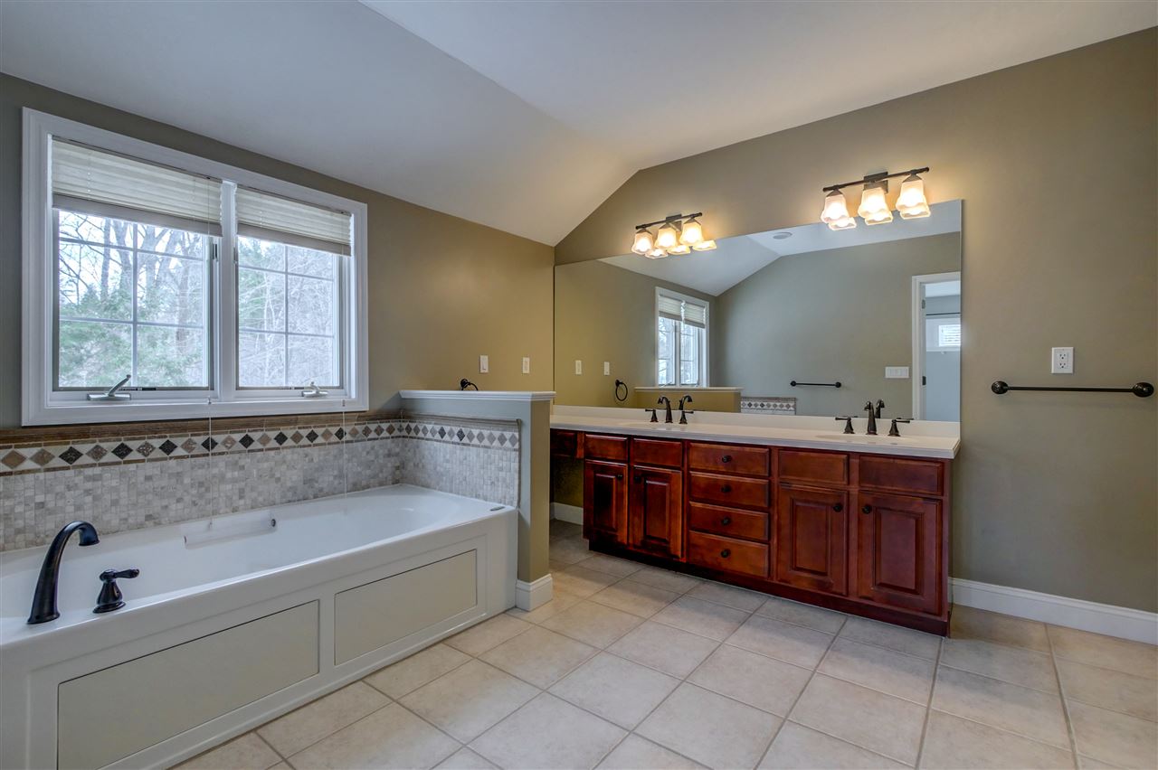 16 Windemere Lane Exeter, NH 03833 - Photo 27 of 40