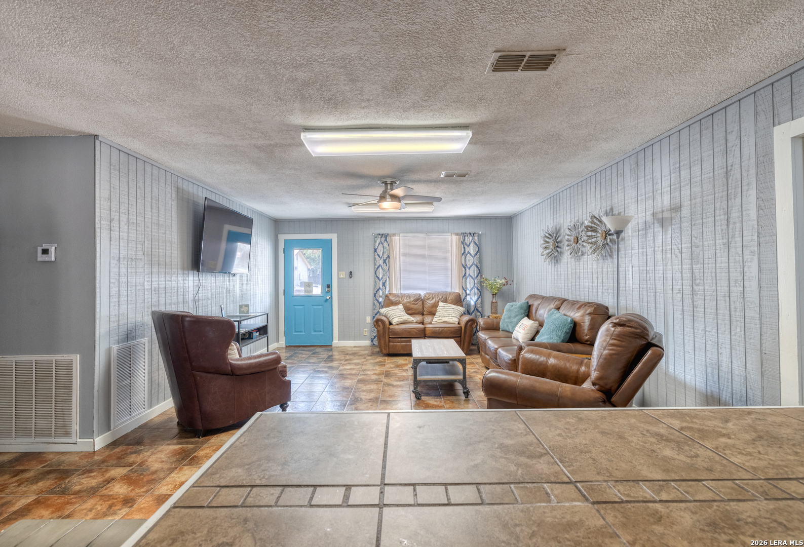 100 Pineview Road Concan, TX 78838 - Photo 28 of 41