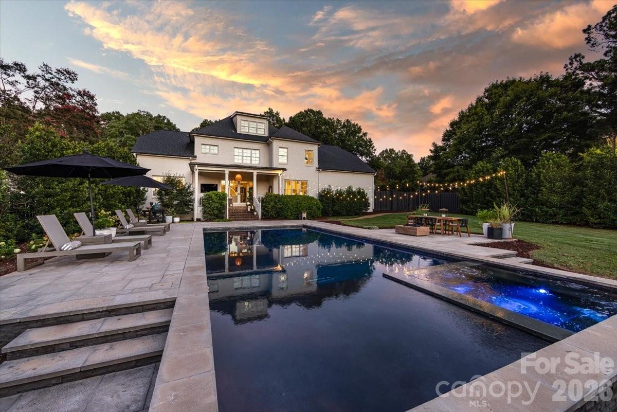610 Lansdowne Road Charlotte, NC 28270 - Photo 5 of 48 Gallery Image 5