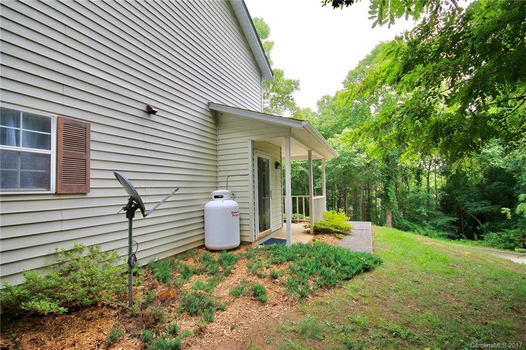 9 Rocking Porch Road Asheville, NC 28805 - Photo 16 of 17 Gallery Image 16