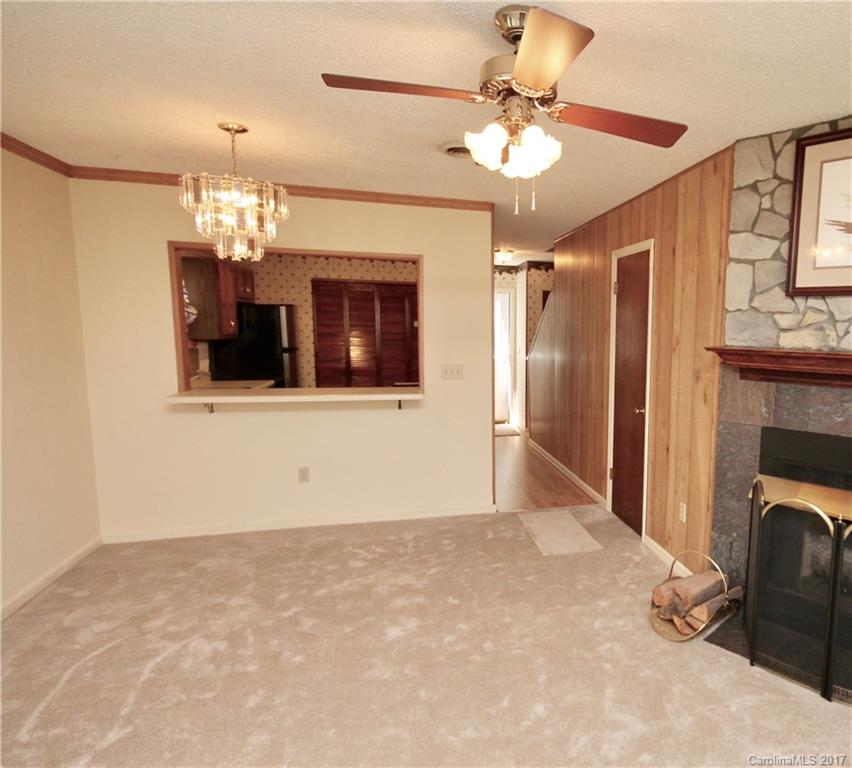9 Rocking Porch Road Asheville, NC 28805 - Photo 5 of 17 Gallery Image 5