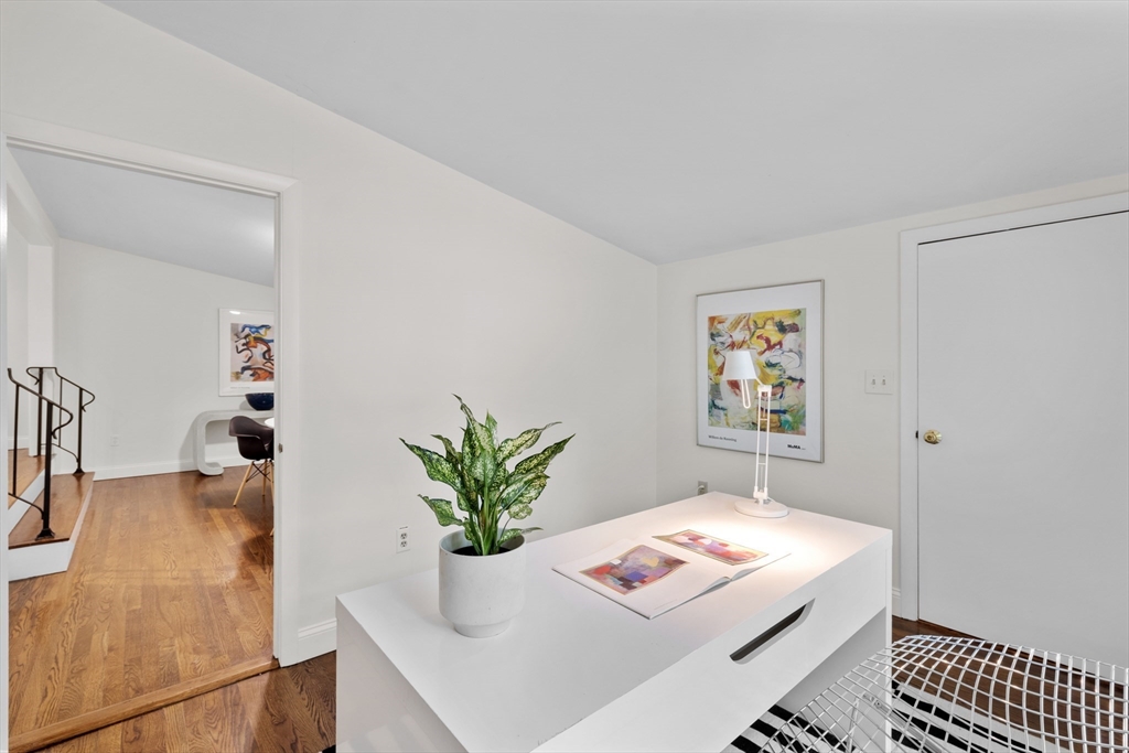 10 Partridge Road Lexington, MA 02420 - Photo 16 of 33