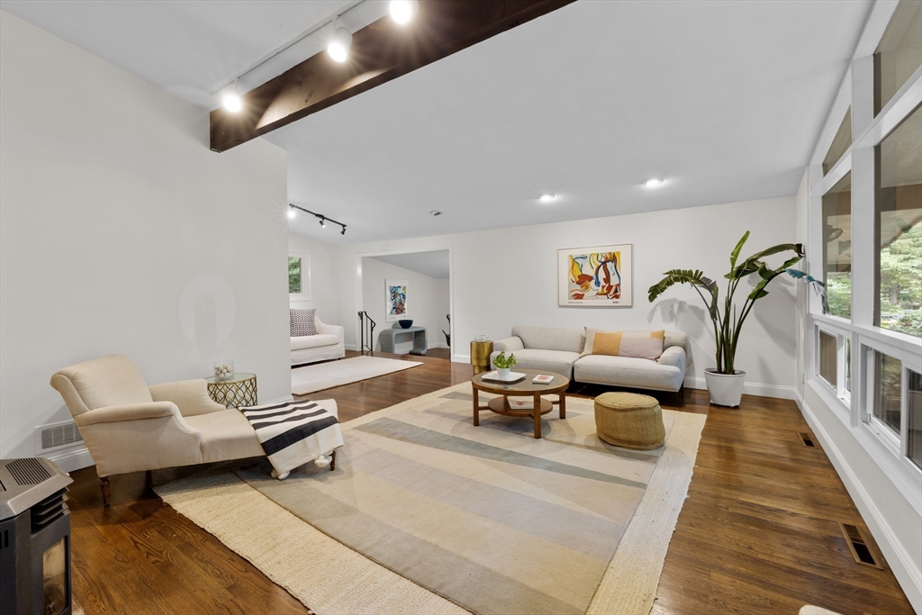 10 Partridge Road Lexington, MA 02420 - Photo 2 of 33