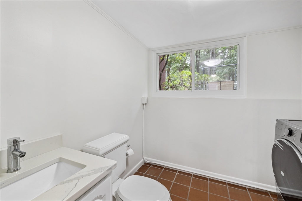 10 Partridge Road Lexington, MA 02420 - Photo 25 of 33