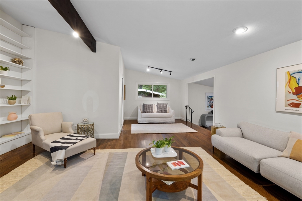 10 Partridge Road Lexington, MA 02420 - Photo 4 of 33