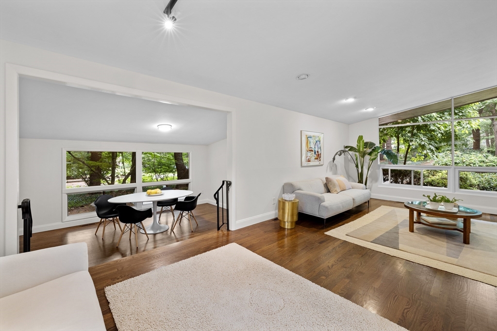 10 Partridge Road Lexington, MA 02420 - Photo 6 of 33