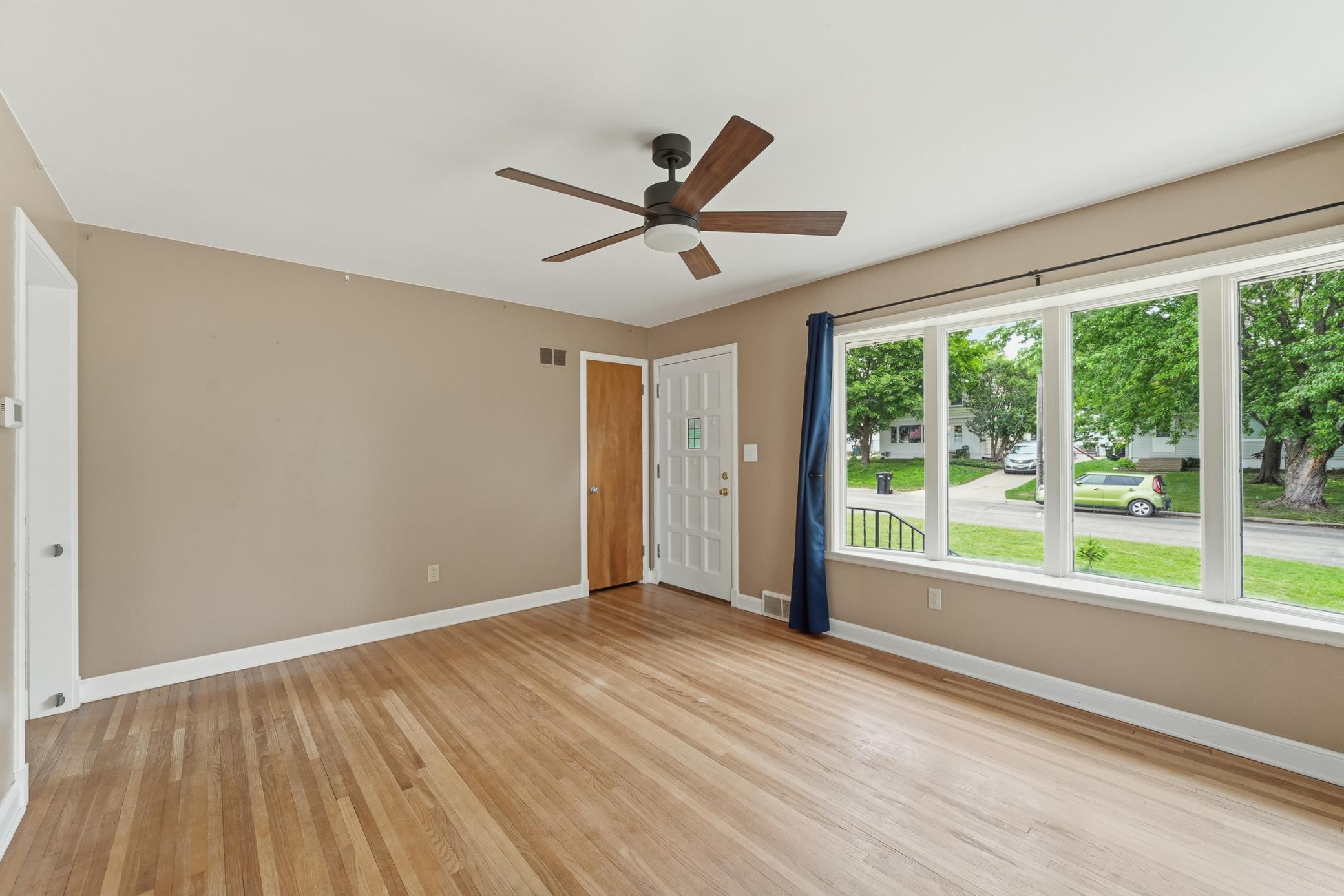 1417 12th Avenue Northeast Rochester, MN 55906 - Photo 4 of 26