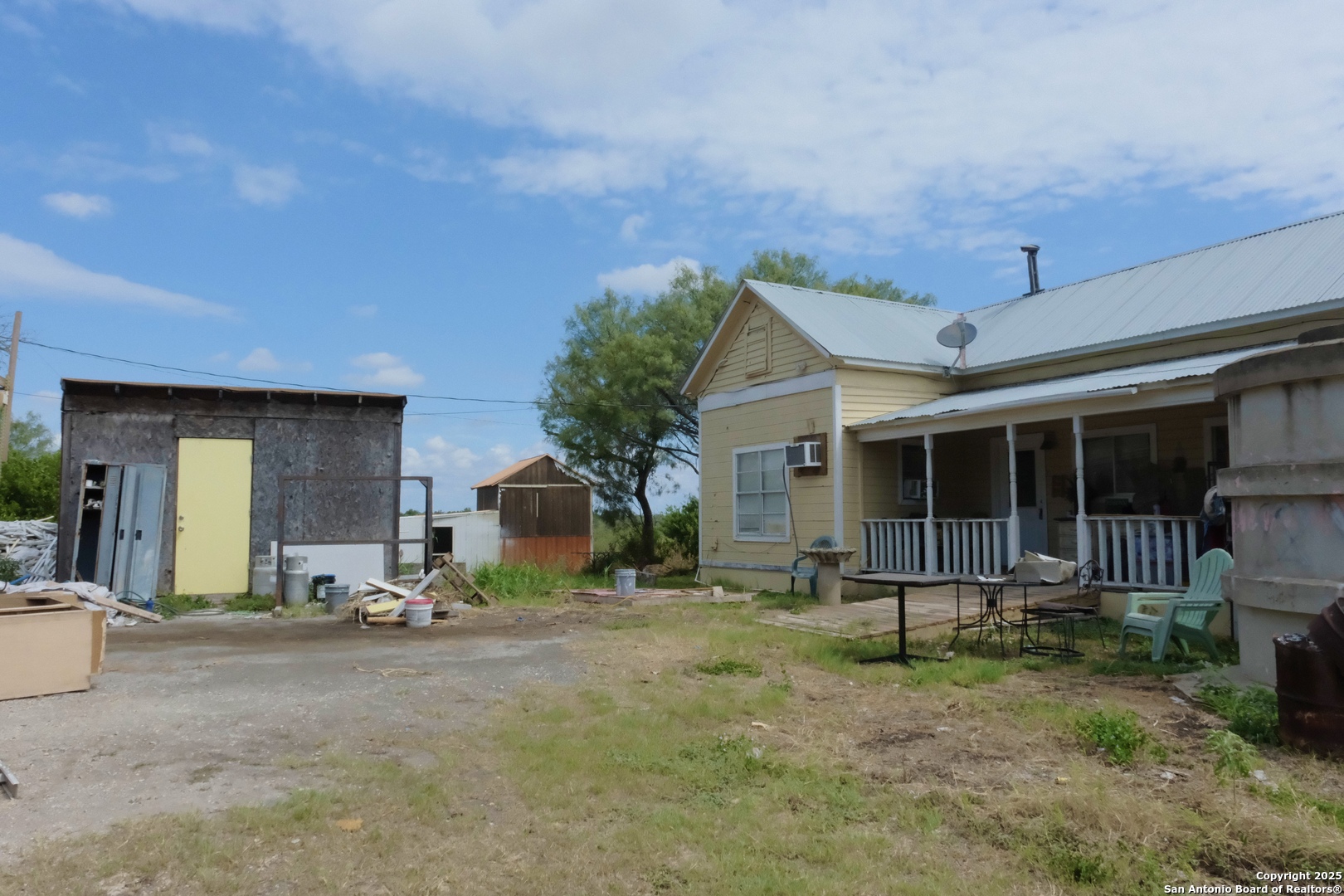 17585 Fargoer Way Marion, TX 78124 - Photo 5 of 34 a view of a house with backyard and porch