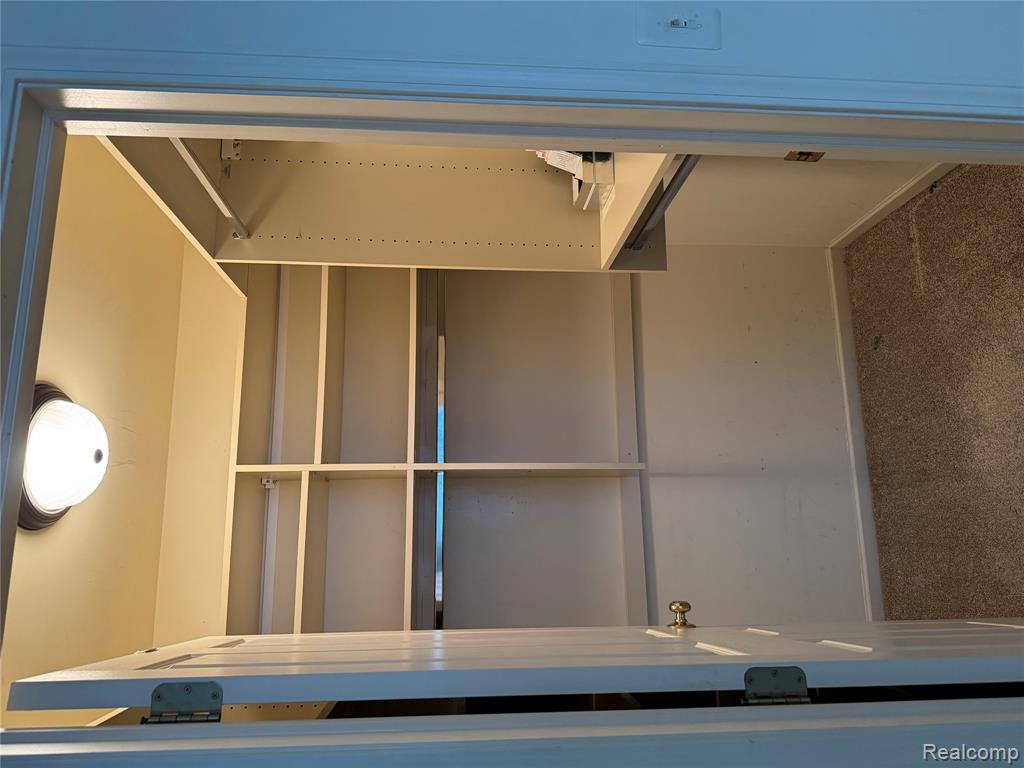 20218 Rodeo Court Southfield, MI 48075 - Photo 23 of 32 Gallery Image 23