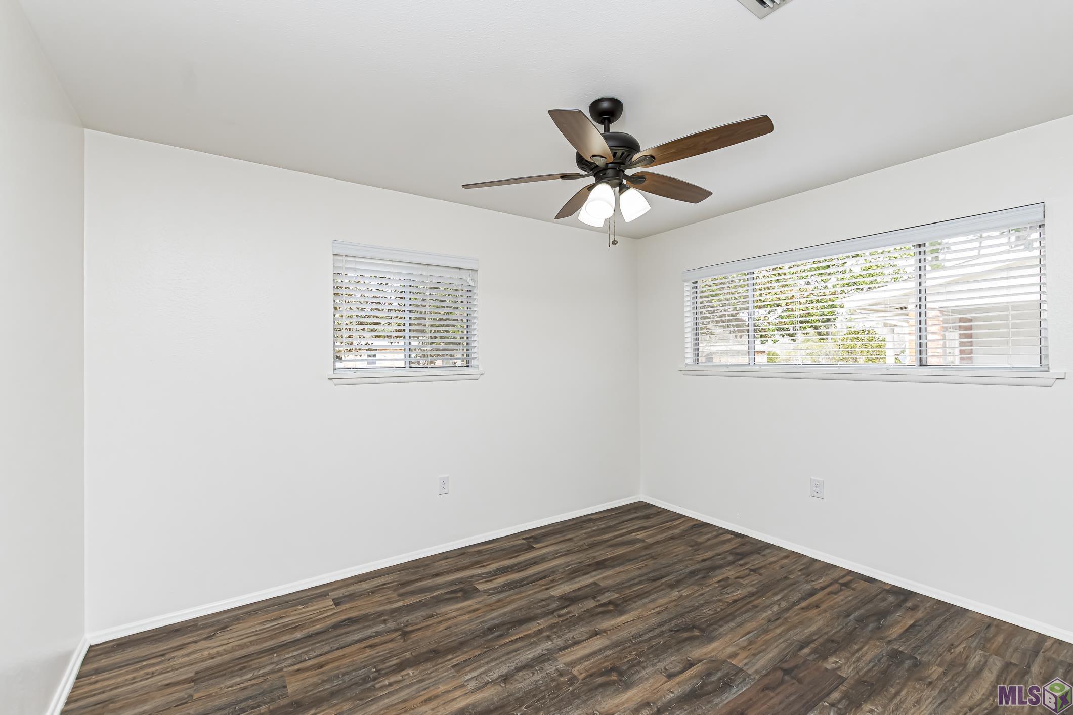 222 Emerald Road Baton Rouge, LA 70810 - Photo 7 of 17