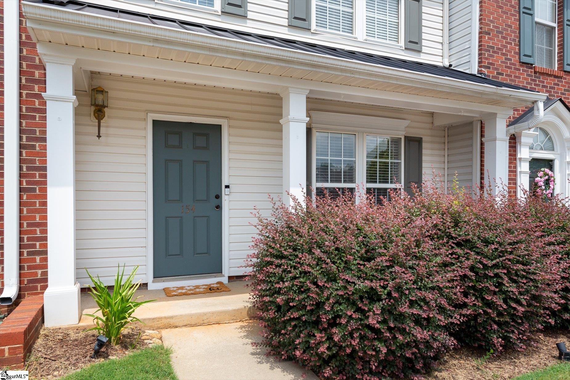 154 Spring Crossing Circle Greer, SC 29650 - Photo 4 of 32 Gallery Image 4