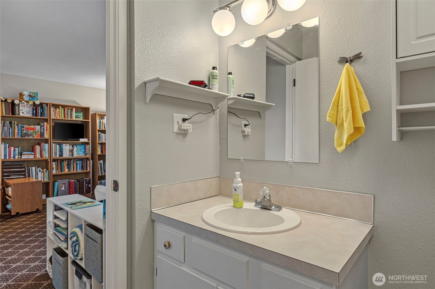 2021 North Laventure Road, Unit 103 Mount Vernon, WA 98273 - Photo 26 of 39