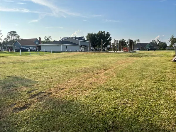 $92,000 | 118 Michael Drive, Des Allemands, LA 70030