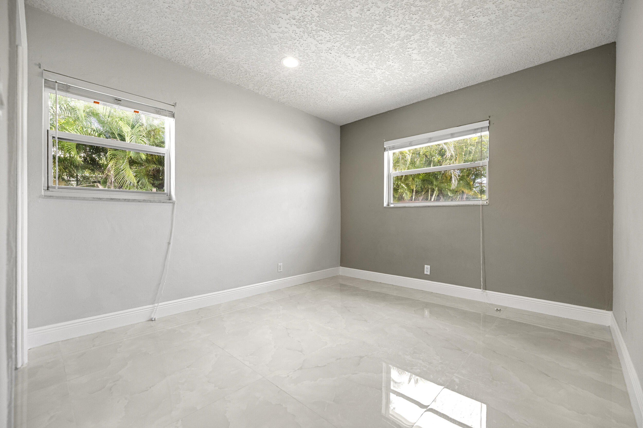 215 Northwest 35th Street Boca Raton, FL 33431 - Photo 16 of 50 16__62_7104
