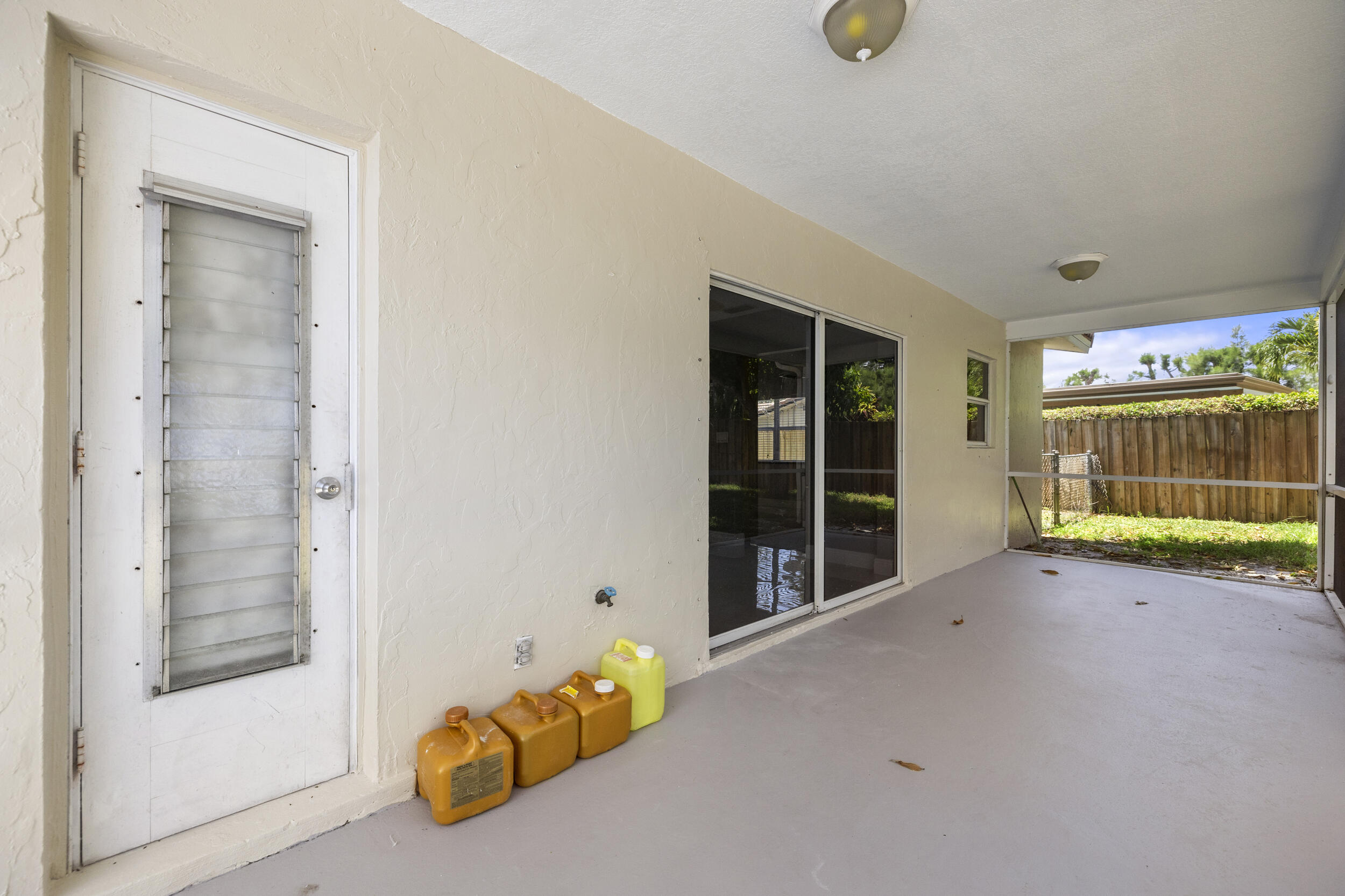 215 Northwest 35th Street Boca Raton, FL 33431 - Photo 29 of 50 29__62_7153