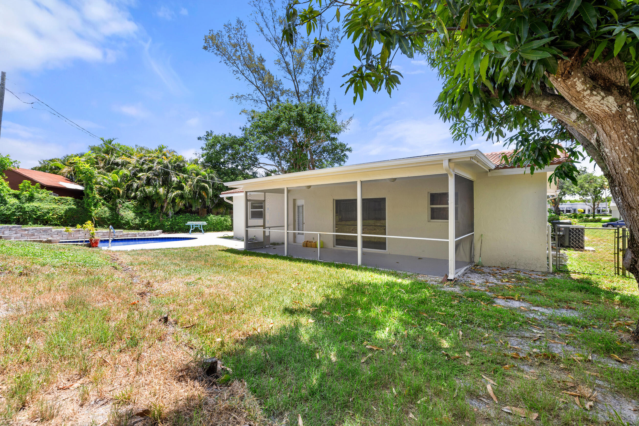 215 Northwest 35th Street Boca Raton, FL 33431 - Photo 37 of 50 37__62_7174