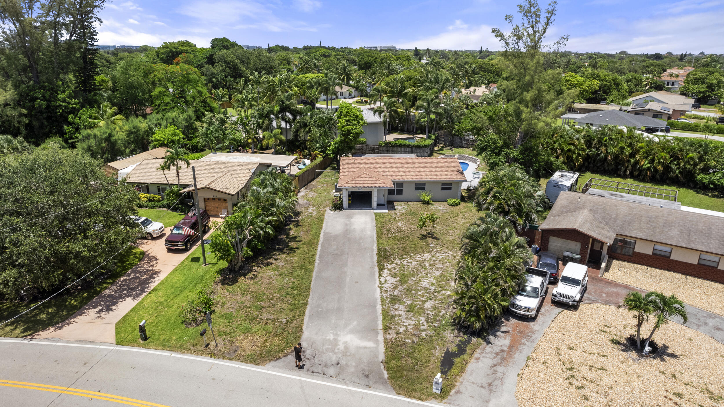 215 Northwest 35th Street Boca Raton, FL 33431 - Photo 41 of 50 41_dji_0011