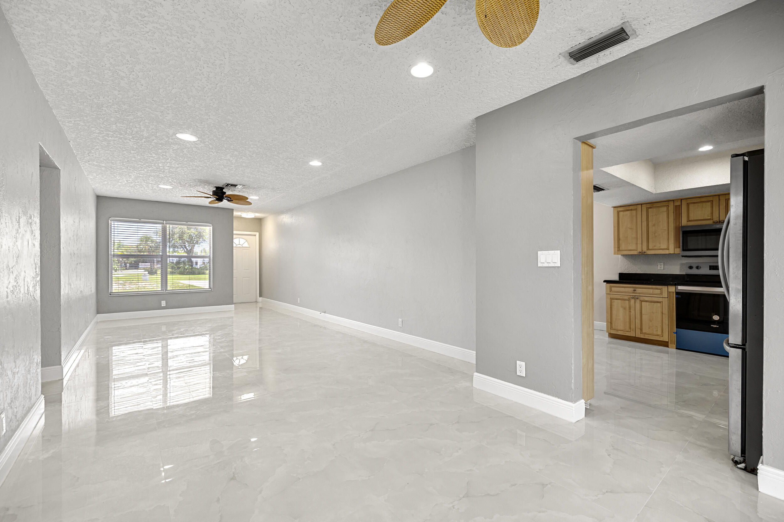 215 Northwest 35th Street Boca Raton, FL 33431 - Photo 9 of 50 9__62_7077