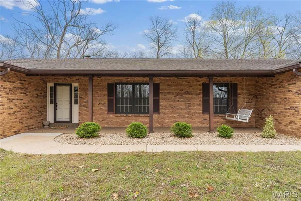 $520,000 | 17 Stablestone Drive, Union, MO 63084