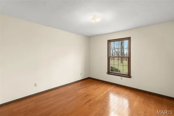 $520,000 | 17 Stablestone Drive, Union, MO 63084
