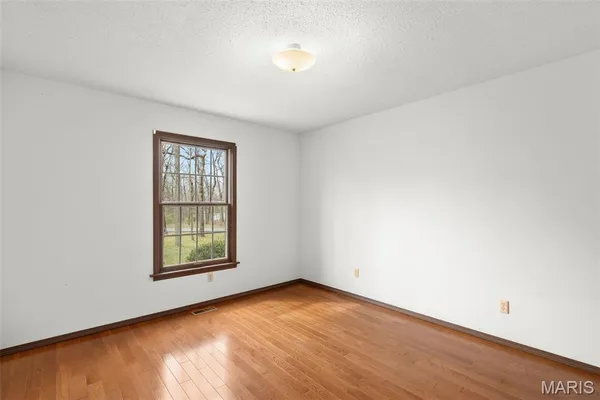 $520,000 | 17 Stablestone Drive, Union, MO 63084