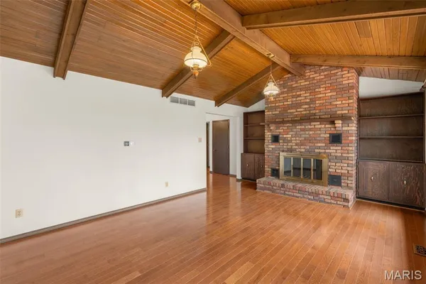 $520,000 | 17 Stablestone Drive, Union, MO 63084