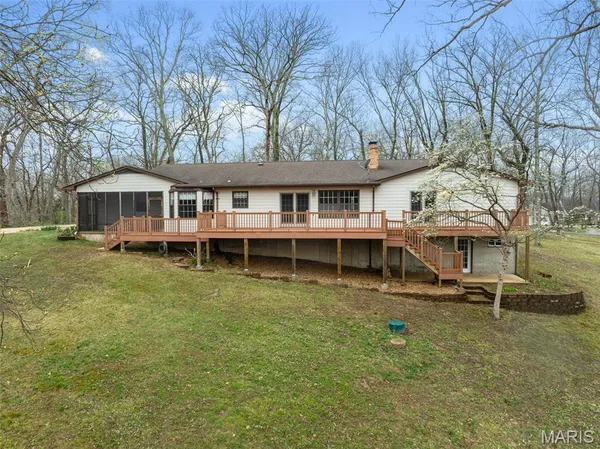 $520,000 | 17 Stablestone Drive, Union, MO 63084
