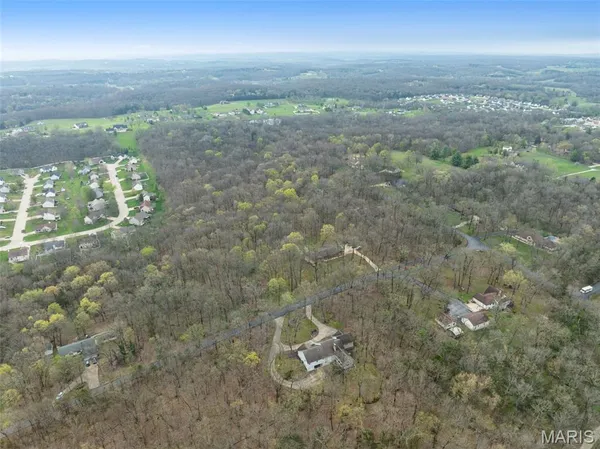 $520,000 | 17 Stablestone Drive, Union, MO 63084
