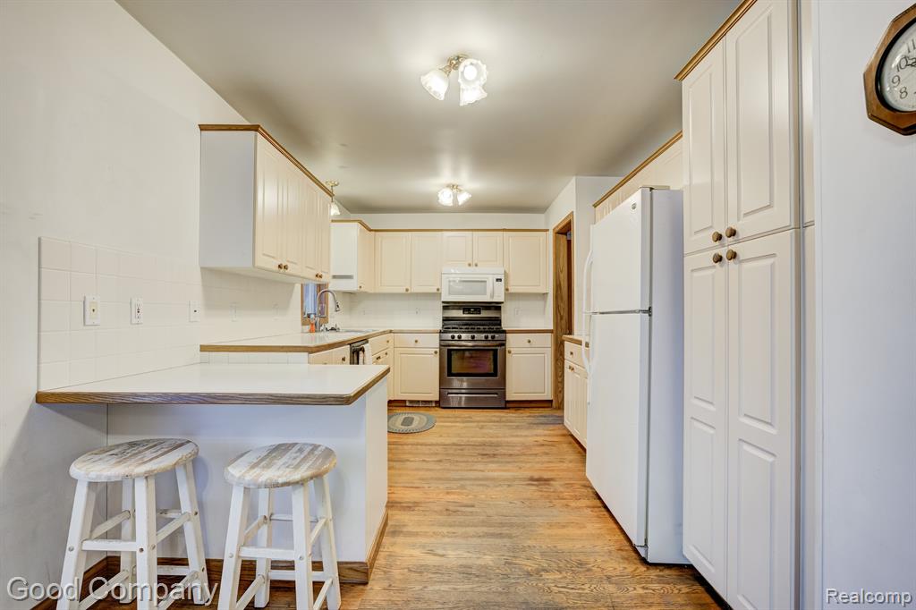1509 Hampton Road Mount Clemens, MI 48043 - Photo 9 of 44