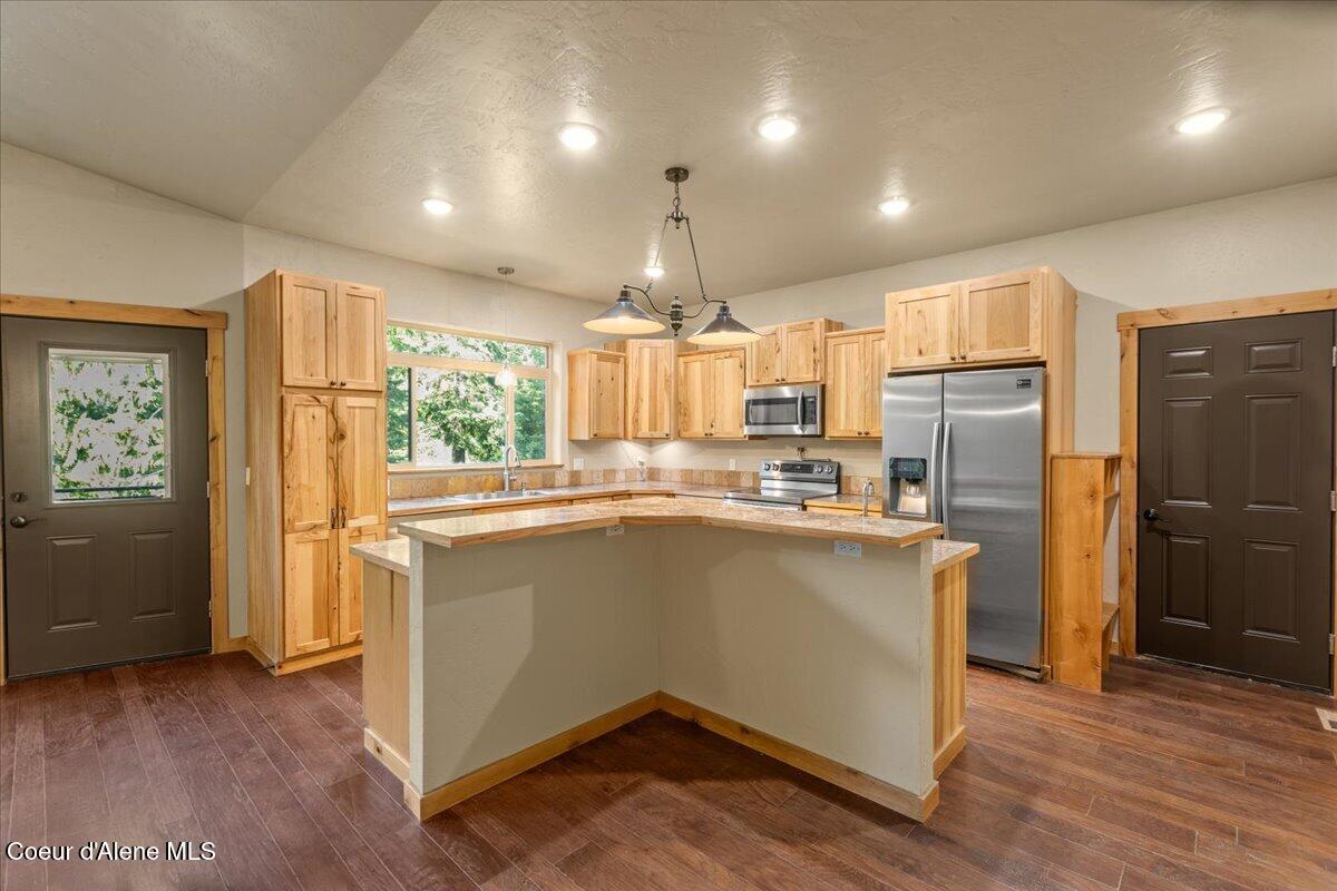 17727 South Bull Run Road Cataldo, ID 83810 - Photo 17 of 72 19-17727 S Bull Run Rd_RedHogMedia