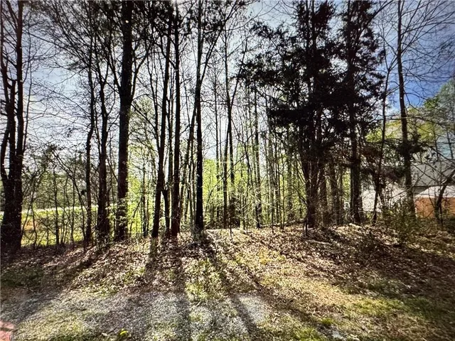 $24,900 | 328 Conrad Circle, Thomasville, NC 27360