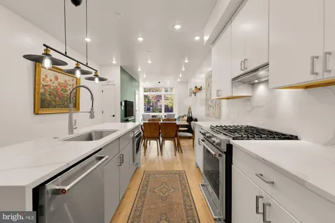 $790,000 | 81 U Street Northwest, Unit A, Washington, DC 20001