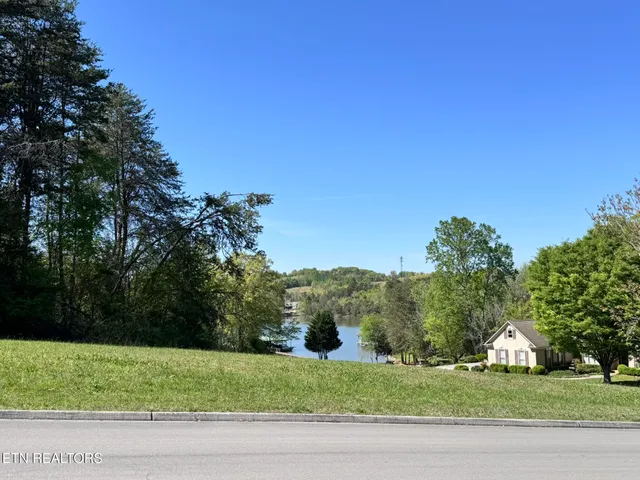$74,900 | 232 Eagle Circle, Vonore, TN 37885
