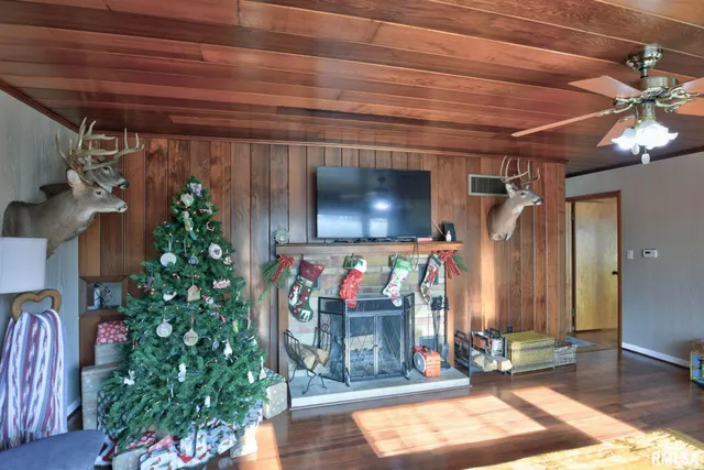 $154,900 | 1245 Lincoln Avenue, Taylorville, IL 62568