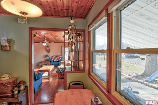 $154,900 | 1245 Lincoln Avenue, Taylorville, IL 62568