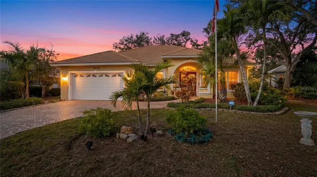 $589,900 | 4840 Jacaranda Heights Drive, Venice, FL 34293