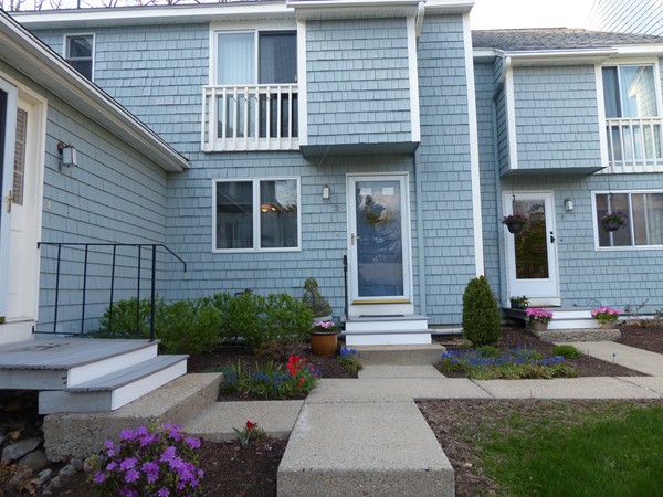 3 Acadia Kimball Road, Unit 3 Amesbury, MA 01913 - Photo 1 of 22